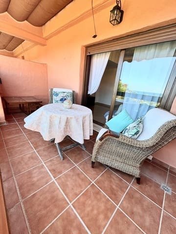 3 quarto Apartamento para arrendar em Estepona com garagem - 3 000 € (Ref: 9815835)
