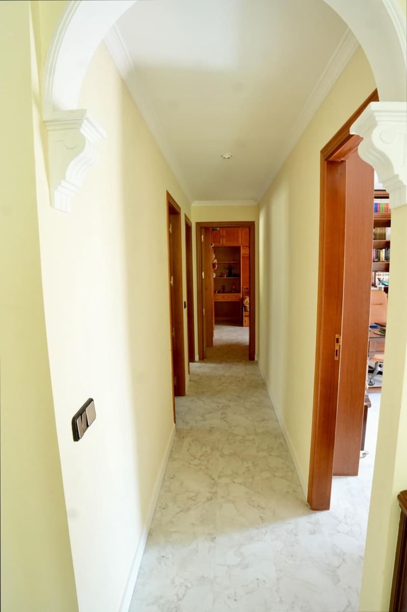 7 Zimmer Villa zu verkaufen in San Lorenzo de El Escorial mit Pool Garage - 987.500 € (Ref: 9815836)