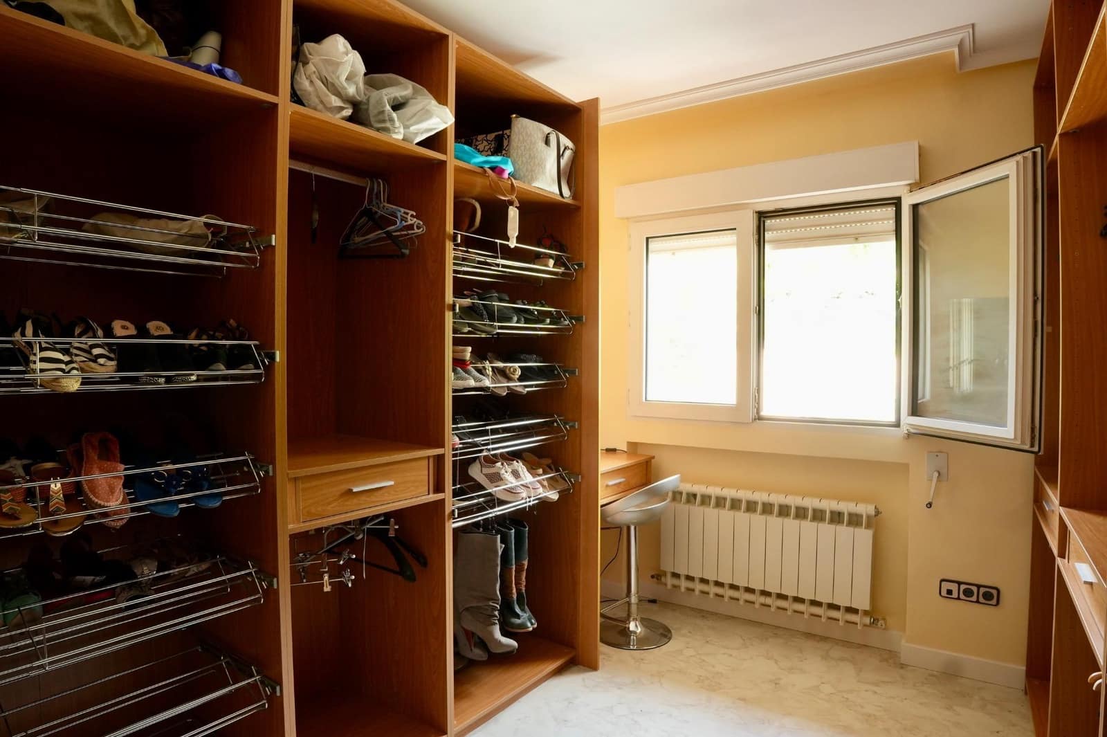 7 Zimmer Villa zu verkaufen in San Lorenzo de El Escorial mit Pool Garage - 987.500 € (Ref: 9815836)
