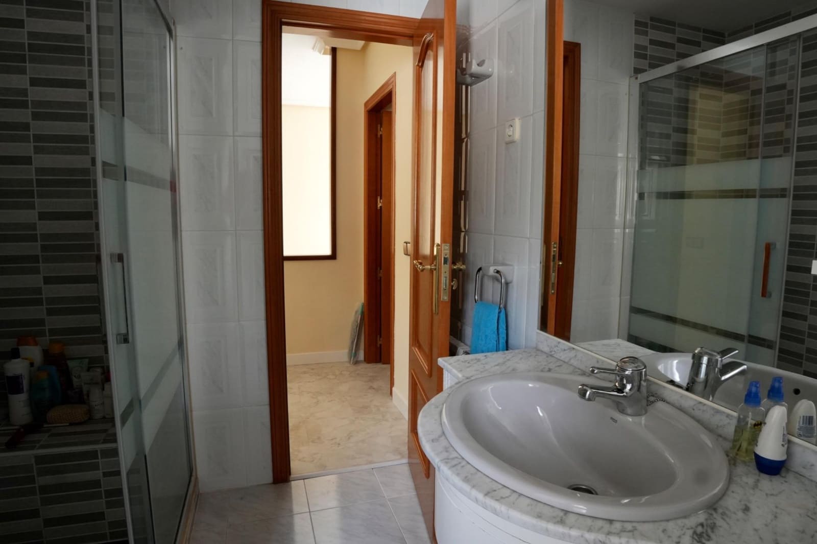 7 Zimmer Villa zu verkaufen in San Lorenzo de El Escorial mit Pool Garage - 987.500 € (Ref: 9815836)