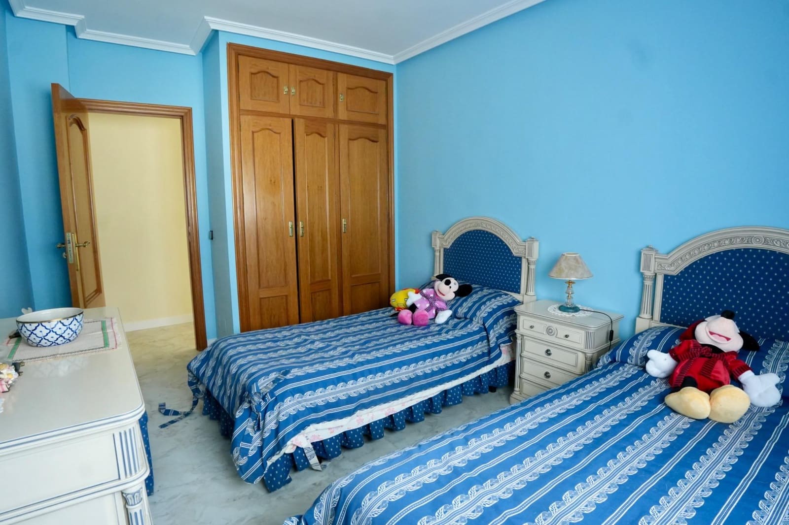 7 Zimmer Villa zu verkaufen in San Lorenzo de El Escorial mit Pool Garage - 987.500 € (Ref: 9815836)