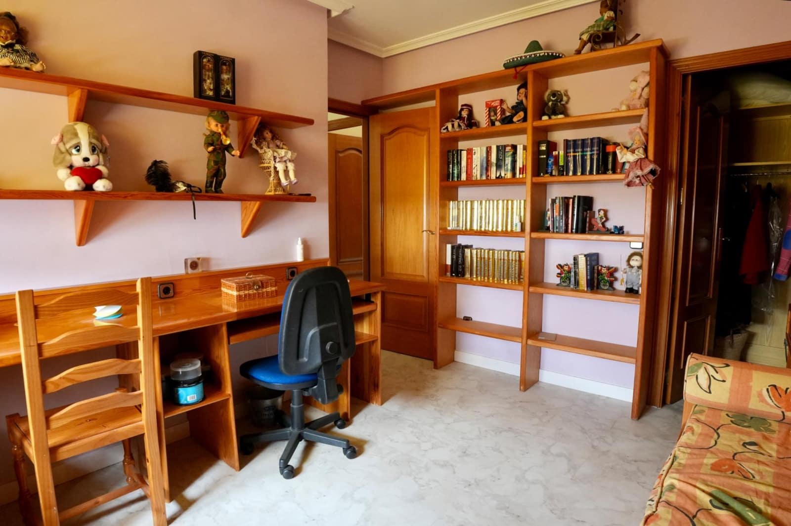 7 Zimmer Villa zu verkaufen in San Lorenzo de El Escorial mit Pool Garage - 987.500 € (Ref: 9815836)