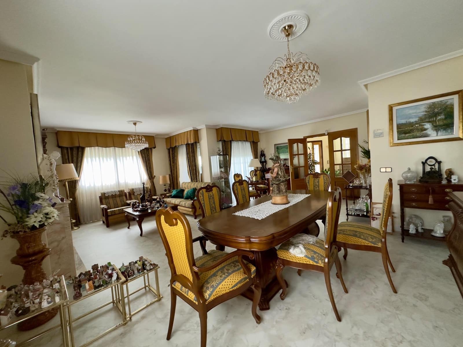 7 Zimmer Villa zu verkaufen in San Lorenzo de El Escorial mit Pool Garage - 987.500 € (Ref: 9815836)