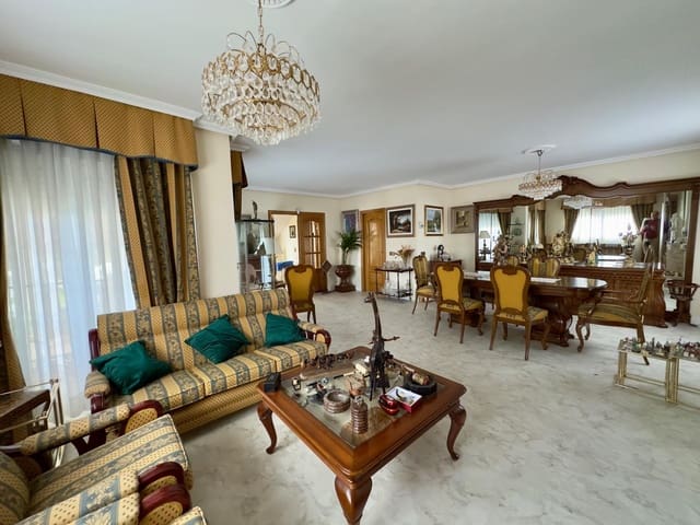 7 Zimmer Villa zu verkaufen in San Lorenzo de El Escorial mit Pool Garage - 987.500 € (Ref: 9815836)