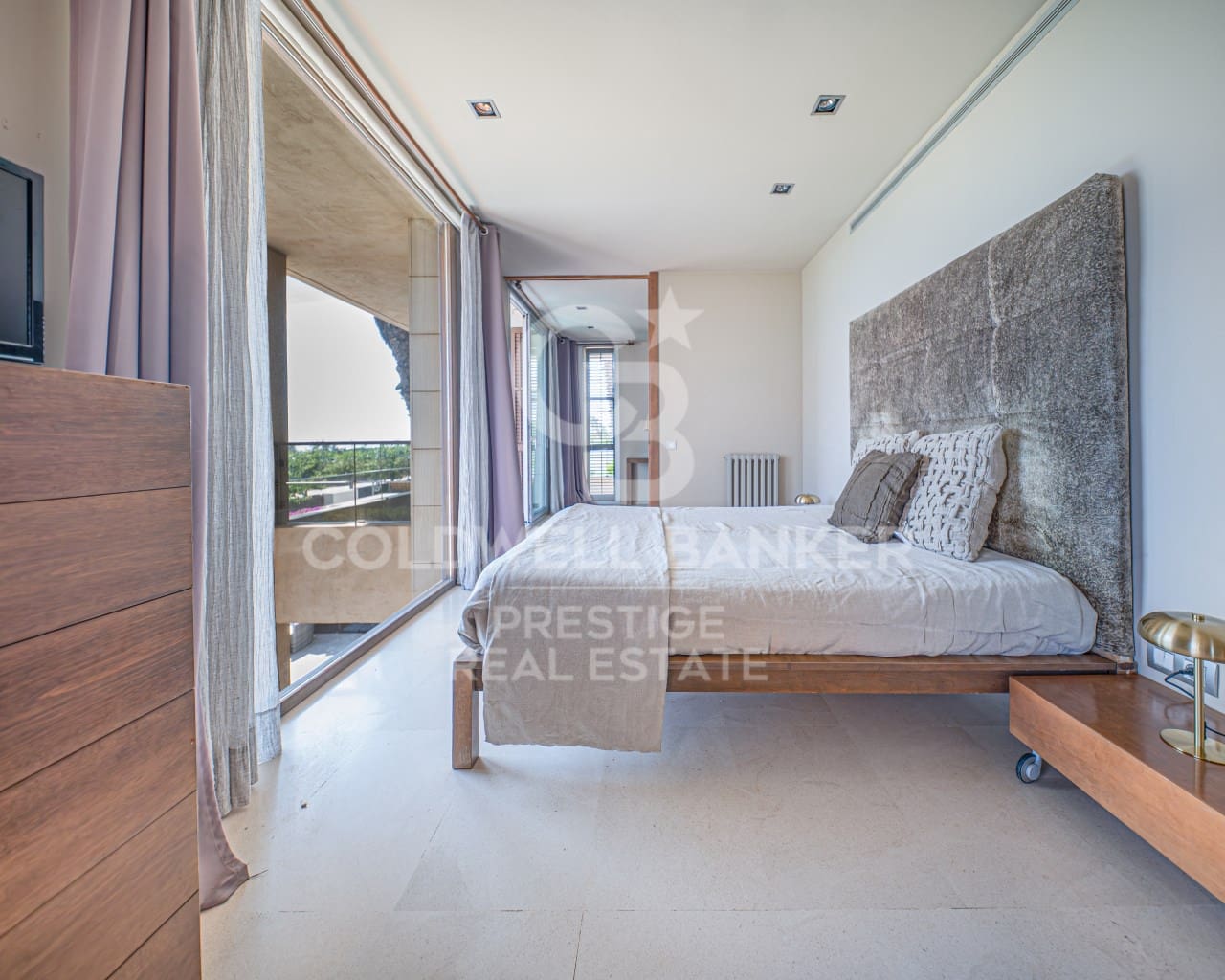 6 sypialnia Penthouse do wynajęcia w Gava z basenem garażem - 20 000 € (Ref: 9579029)