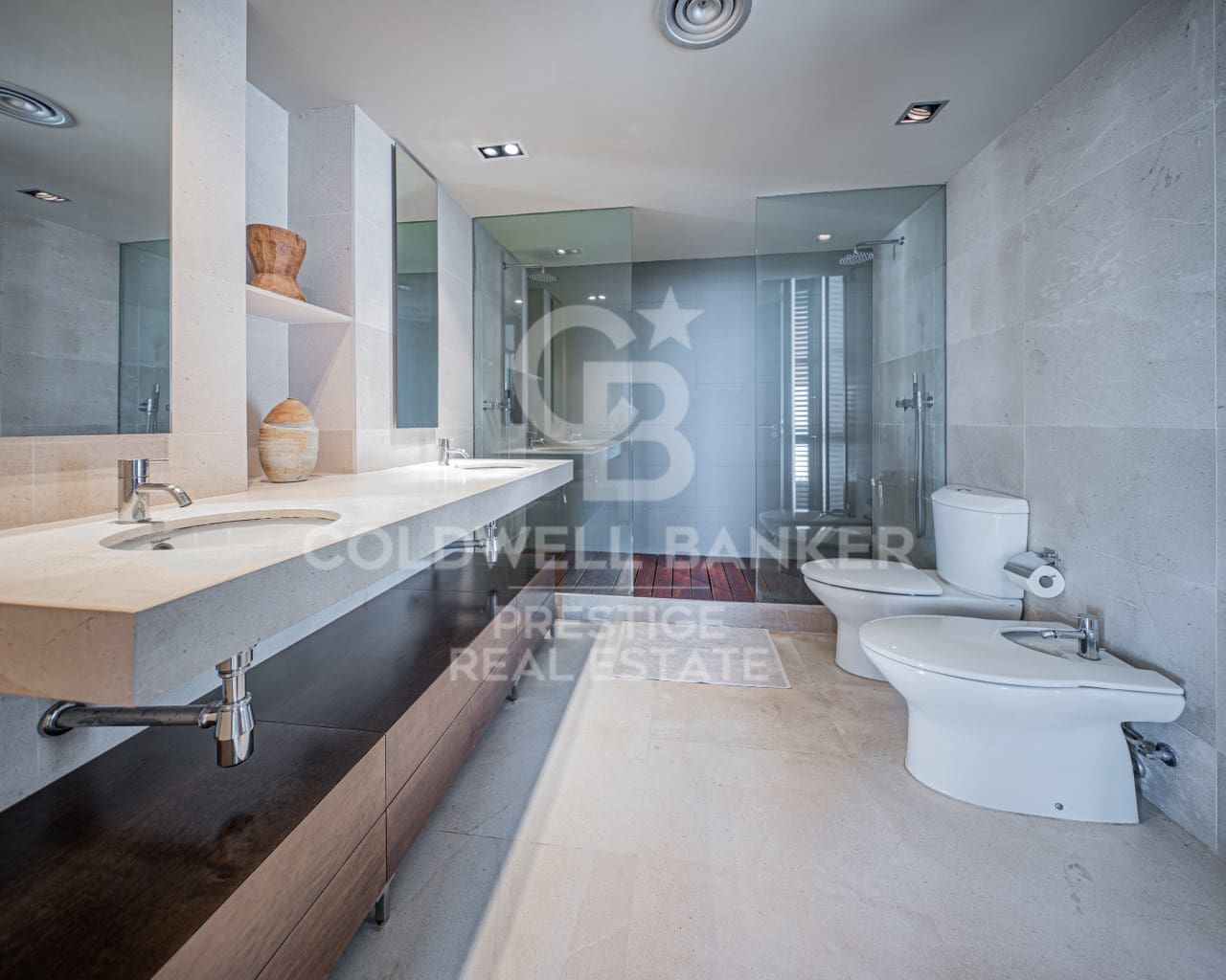 6 sypialnia Penthouse do wynajęcia w Gava z basenem garażem - 20 000 € (Ref: 9579029)