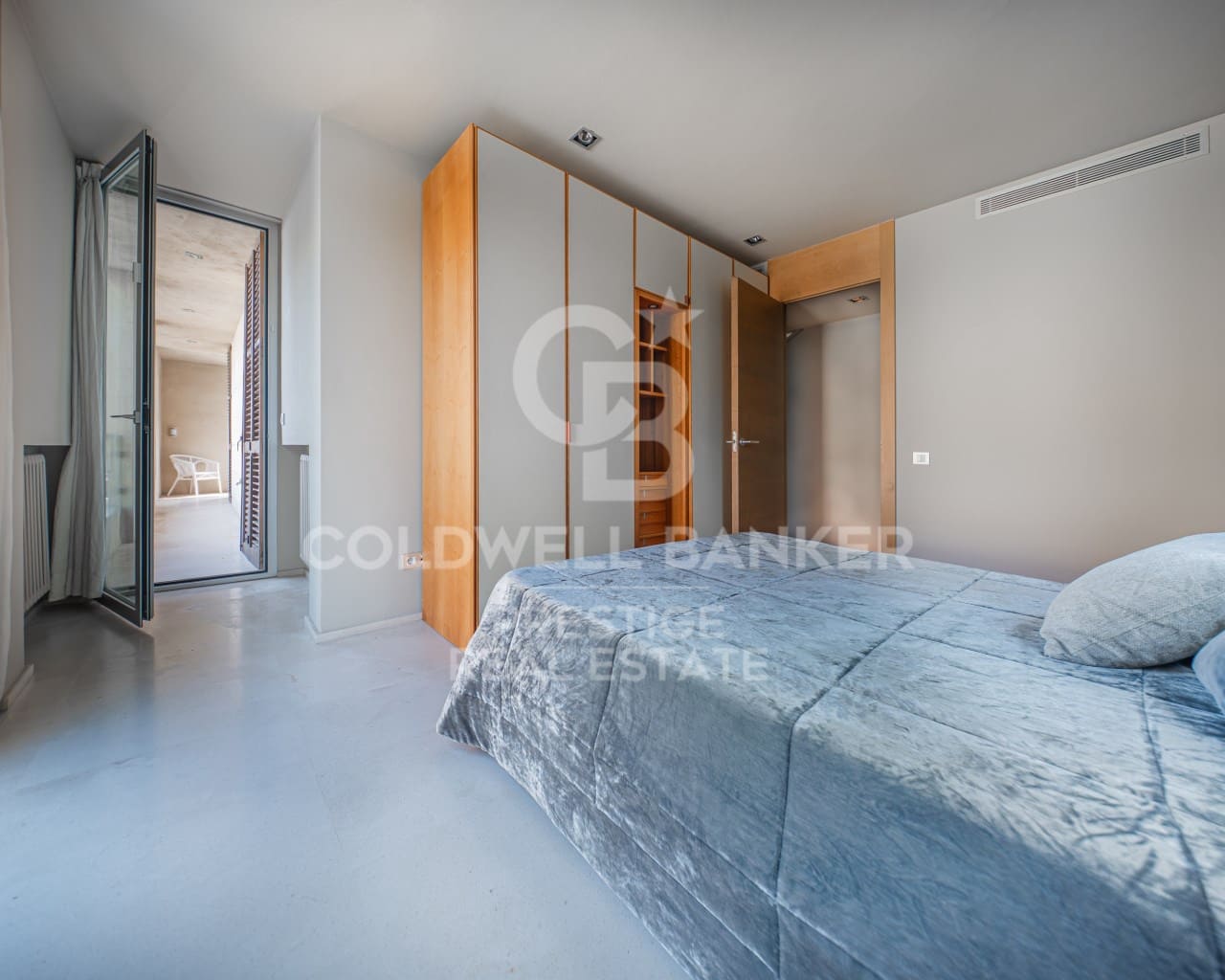 6 sypialnia Penthouse do wynajęcia w Gava z basenem garażem - 20 000 € (Ref: 9579029)