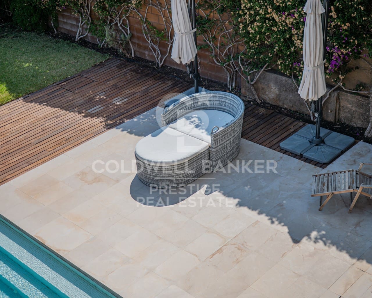 6 sypialnia Penthouse do wynajęcia w Gava z basenem garażem - 20 000 € (Ref: 9579029)