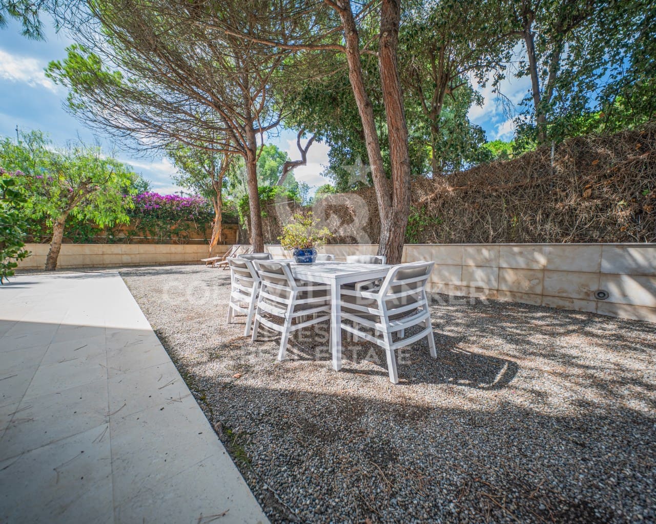 6 sypialnia Penthouse do wynajęcia w Gava z basenem garażem - 20 000 € (Ref: 9579029)