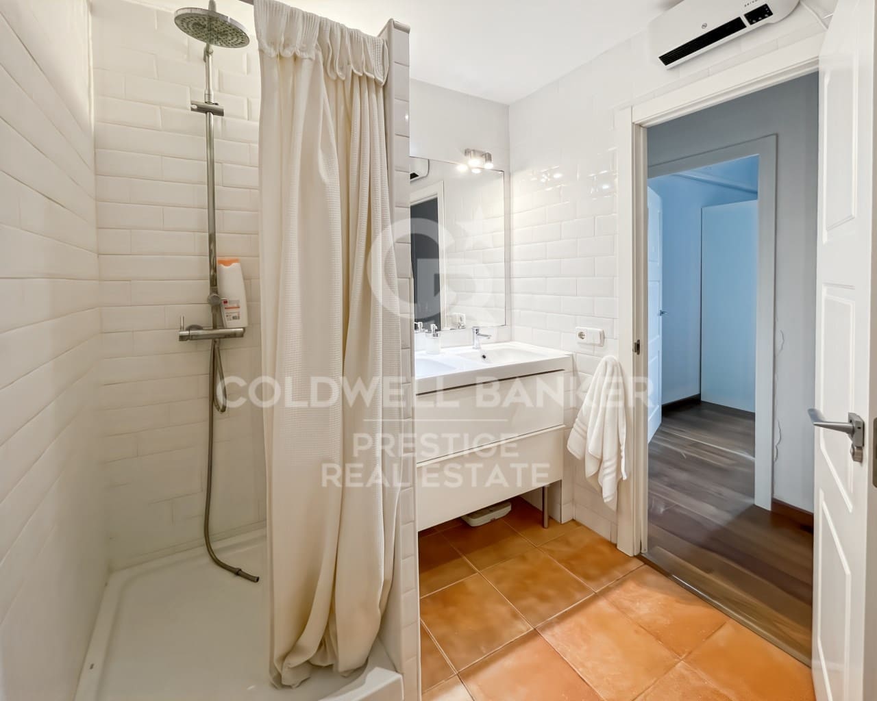 3 sypialnia Mieszkanie na sprzedaż w Miasto Barcelona z garażem - 810 000 € (Ref: 9579033)