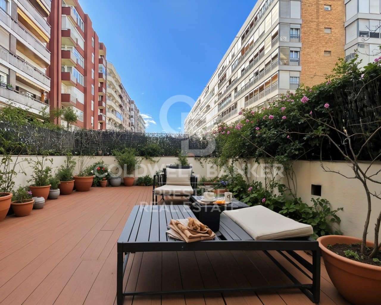 3 sypialnia Mieszkanie na sprzedaż w Miasto Barcelona z garażem - 810 000 € (Ref: 9579033)