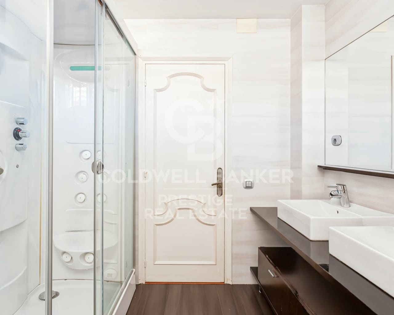 6 Zimmer Wohnung zu verkaufen in Barcelona Stadt mit Garage - 2.200.000 € (Ref: 9579036)