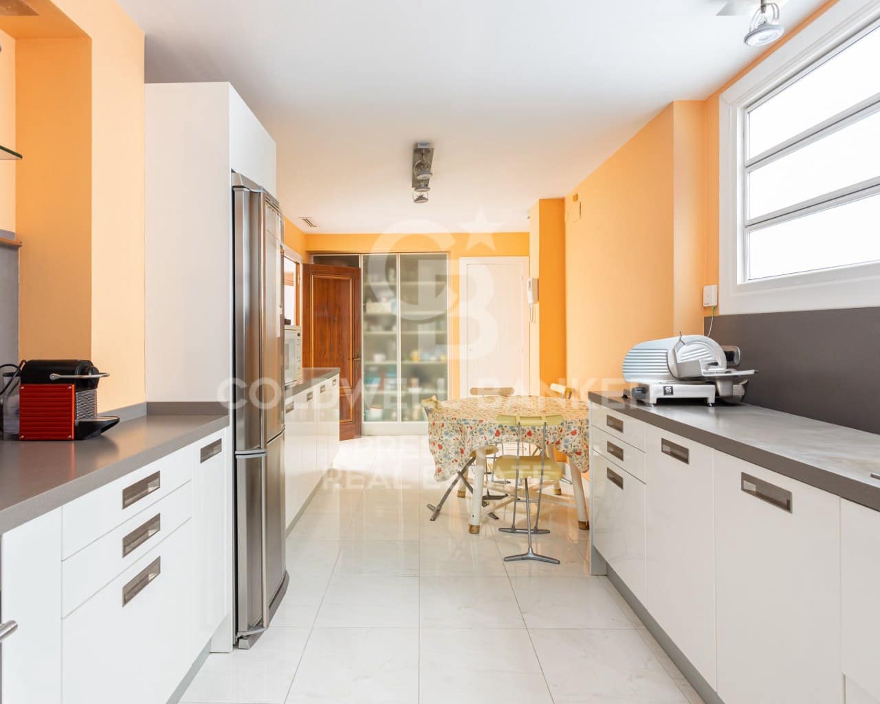 6 Zimmer Wohnung zu verkaufen in Barcelona Stadt mit Garage - 2.200.000 € (Ref: 9579036)
