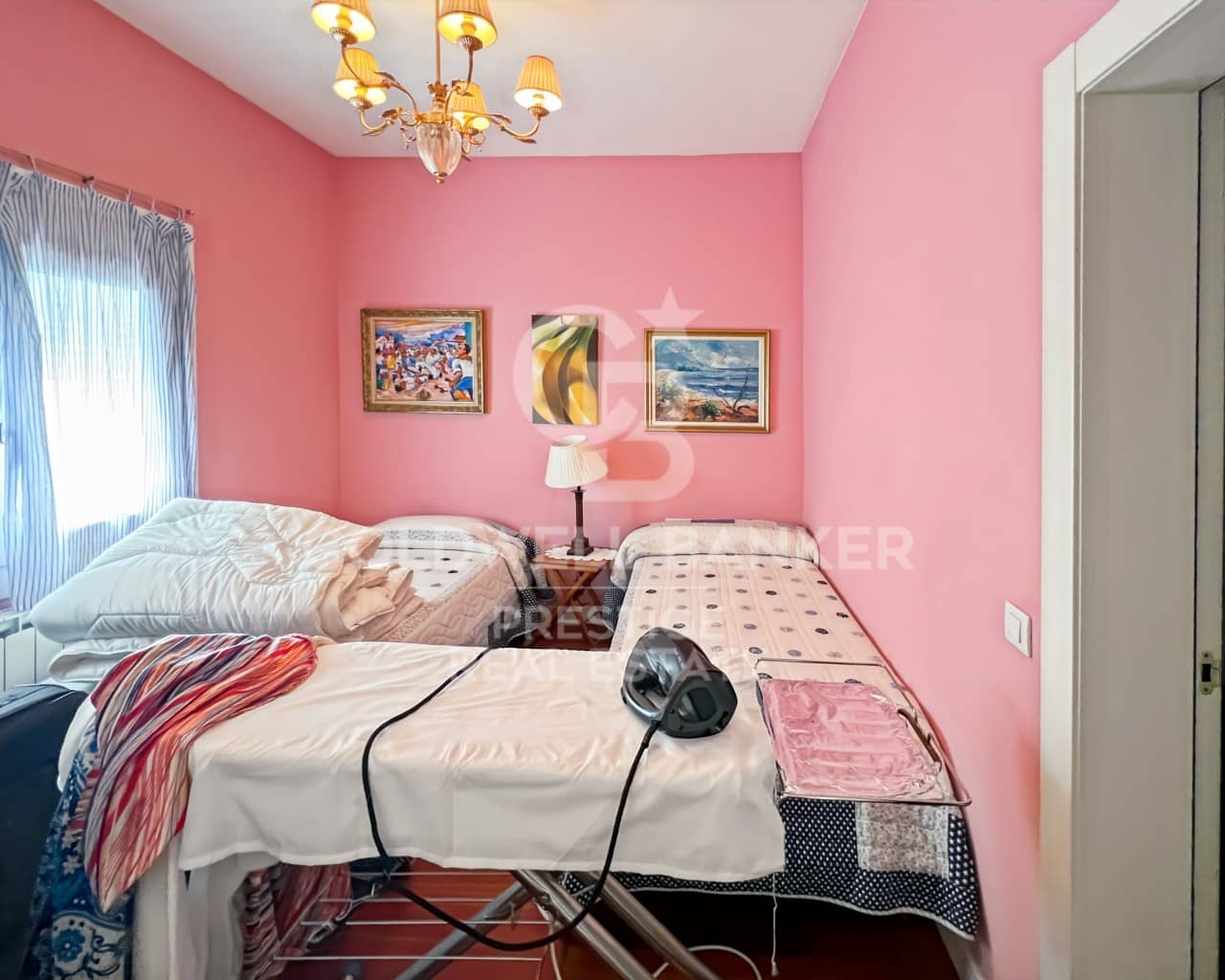 4 bedroom Flat for sale in Barcelona city with garage - € 2,300,000 (Ref: 9579037)