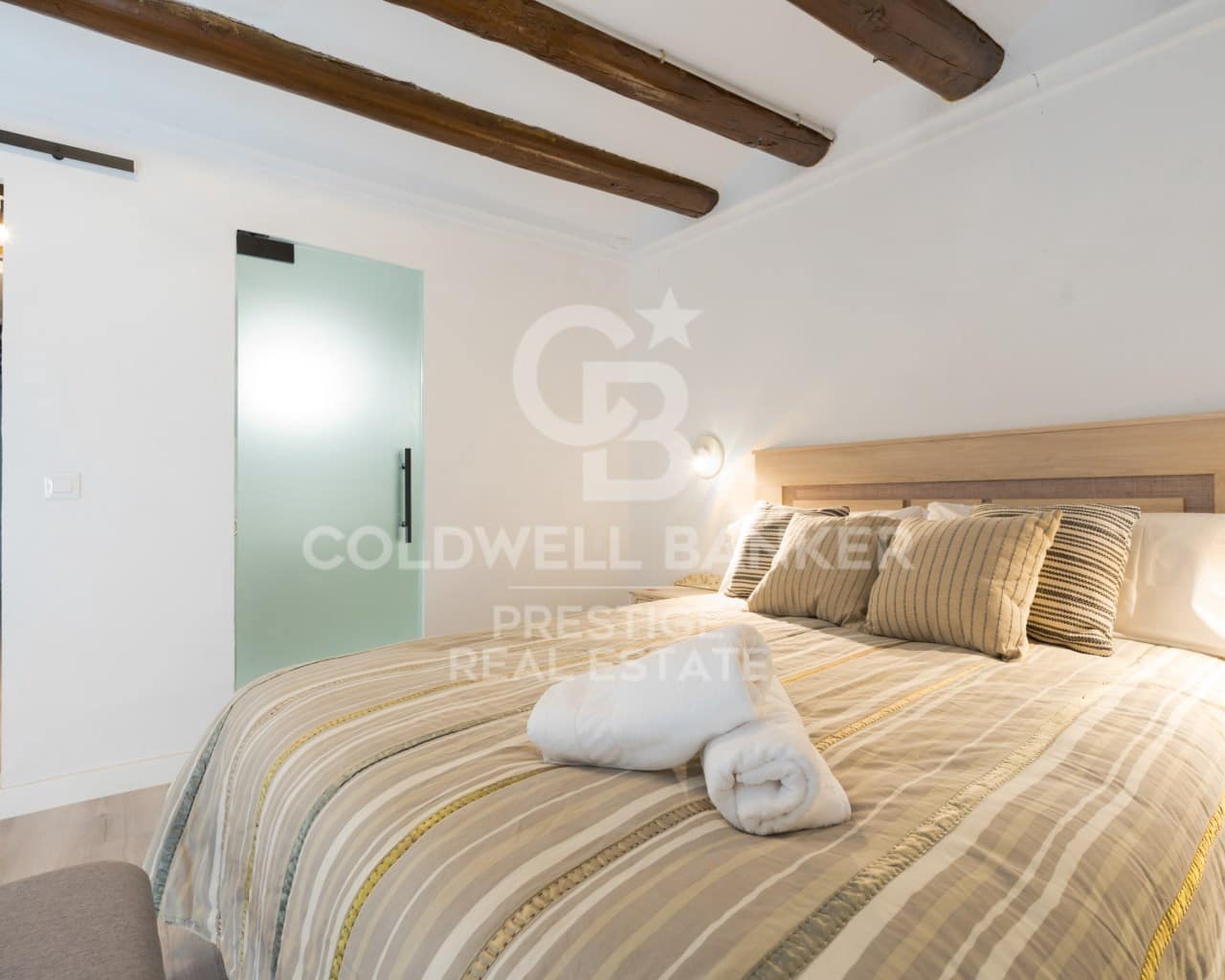 4 bedroom Townhouse for sale in Almatret with garage - € 190,000 (Ref: 9579038)