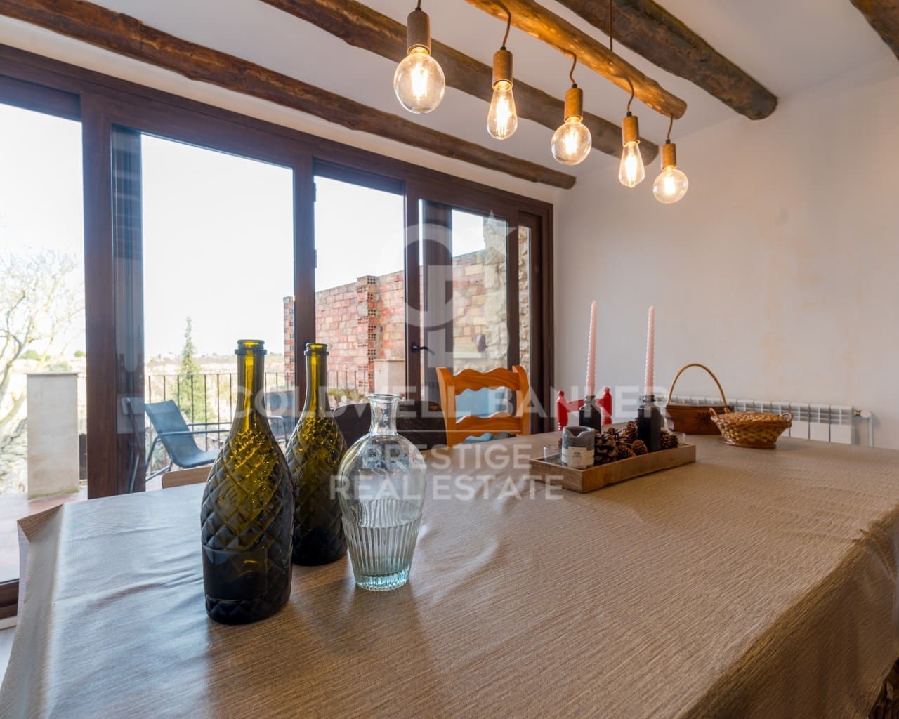 4 bedroom Townhouse for sale in Almatret with garage - € 190,000 (Ref: 9579038)