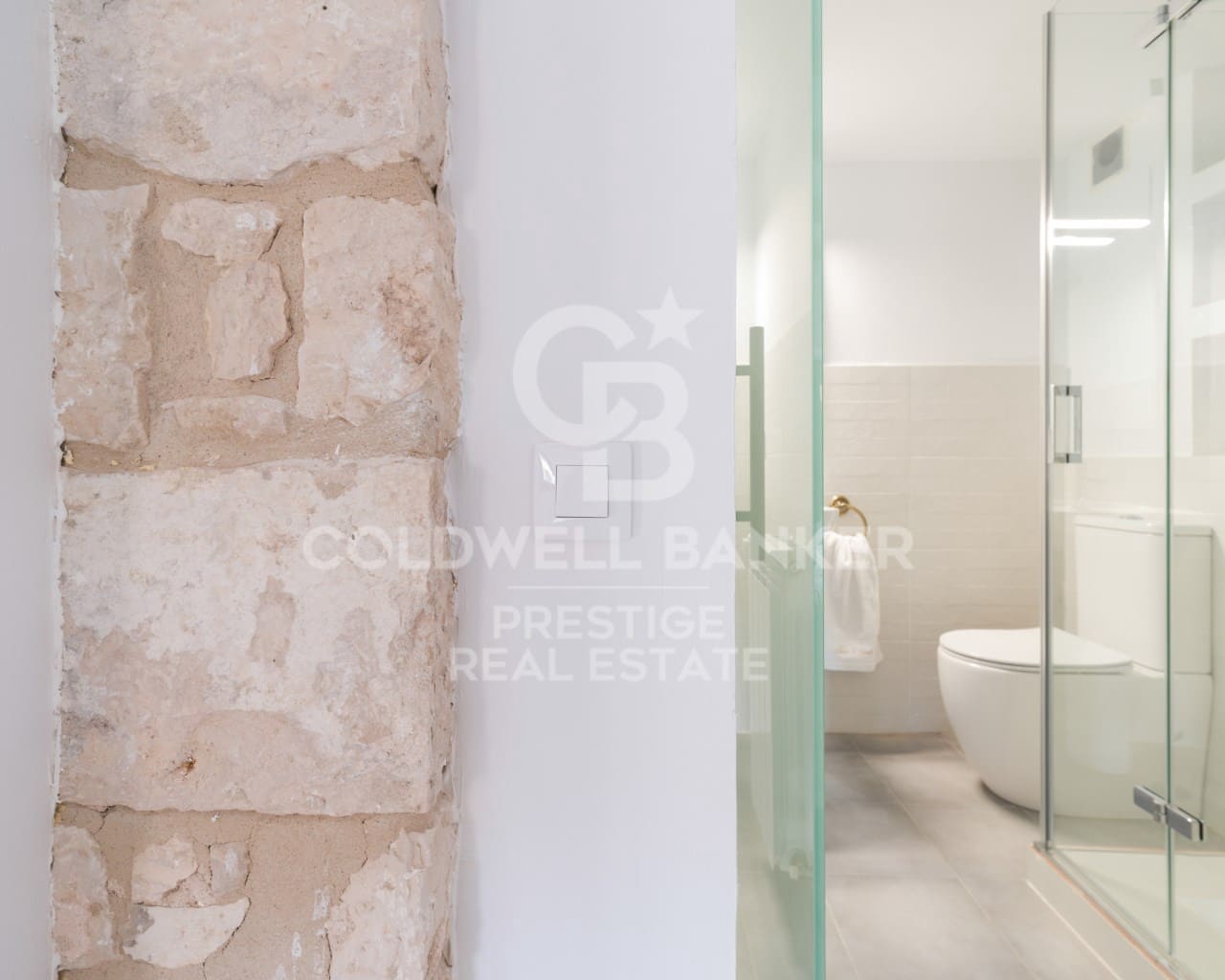 4 bedroom Townhouse for sale in Almatret with garage - € 190,000 (Ref: 9579038)