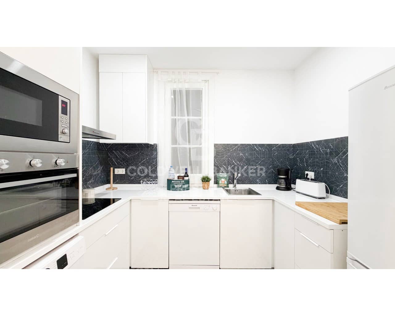 3 bedroom Flat for sale in Barcelona city - € 645,000 (Ref: 9579040)