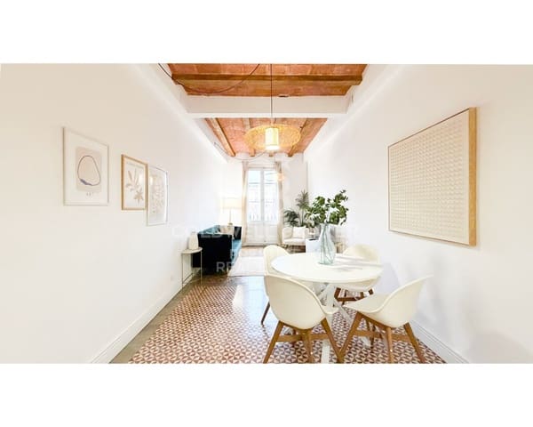 3 bedroom Flat for sale in La Nova Esquerra de L'Eixample, Barcelona city - € 645,000 (Ref: 9579040)