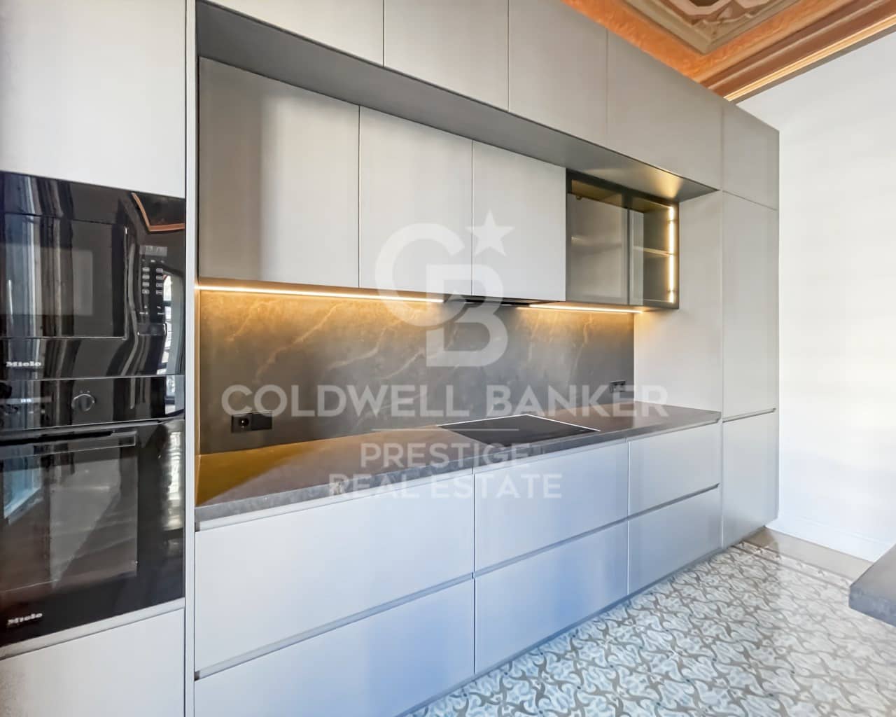 3 sypialnia Mieszkanie na sprzedaż w Miasto Barcelona - 1 850 000 € (Ref: 9579042)