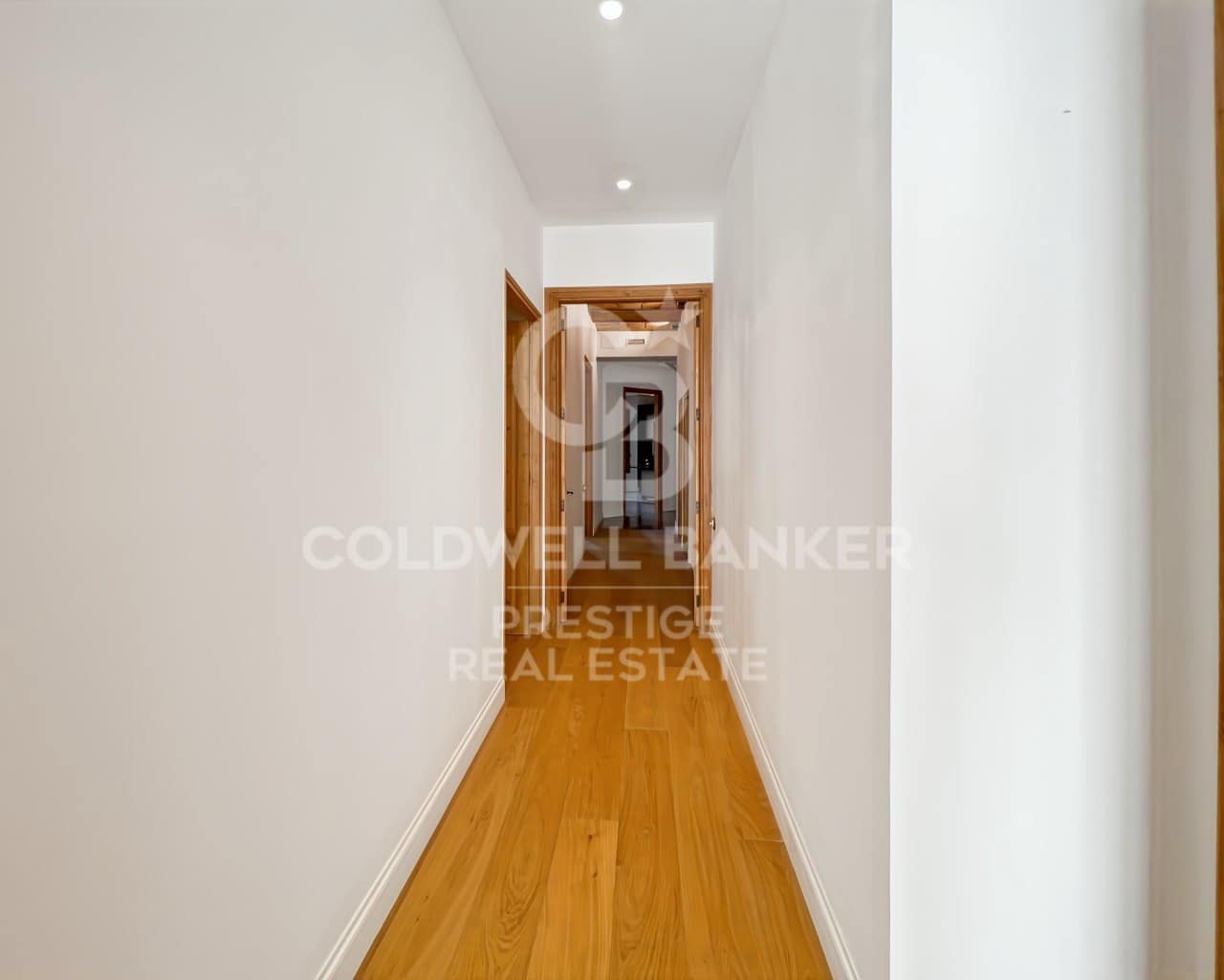 3 sypialnia Mieszkanie na sprzedaż w Miasto Barcelona - 1 850 000 € (Ref: 9579042)