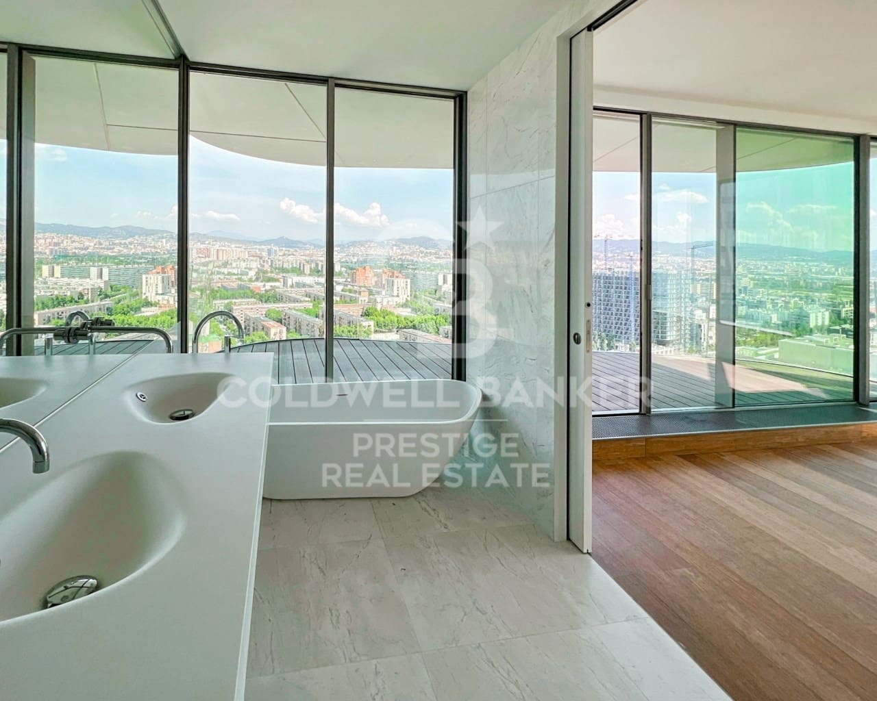 3 sovrum Lägenhet till salu i Barcelona stad med pool garage - 3 558 123 € (Ref: 9579045)