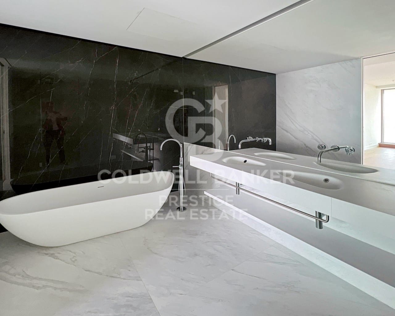 3 sovrum Lägenhet till salu i Barcelona stad med pool garage - 3 558 123 € (Ref: 9579045)