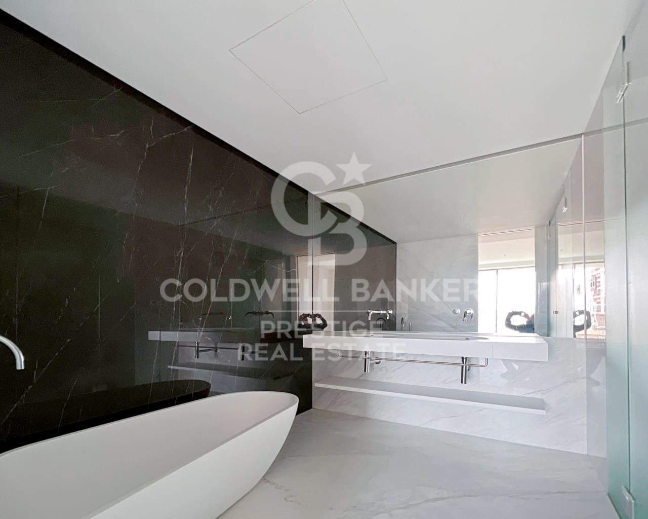 2 quarto Apartamento para venda em Barcelona cidade - 1 305 808 € (Ref: 9579047)