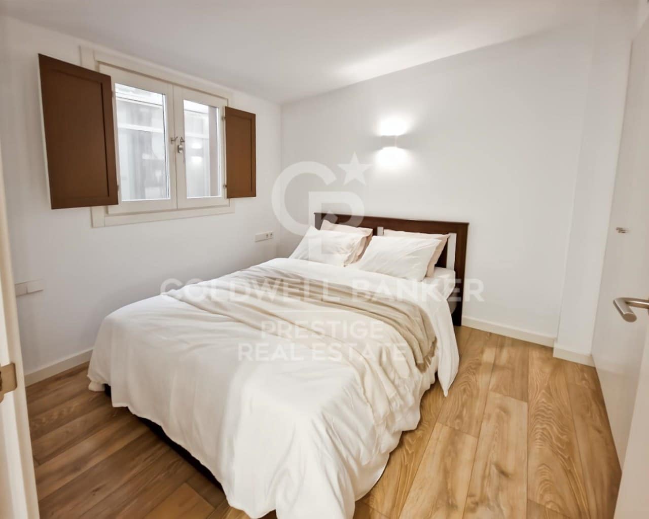 2 makuuhuone Kattohuoneisto myytävänä paikassa Barcelona kaupunki - 750 000 € (Ref: 9579053)