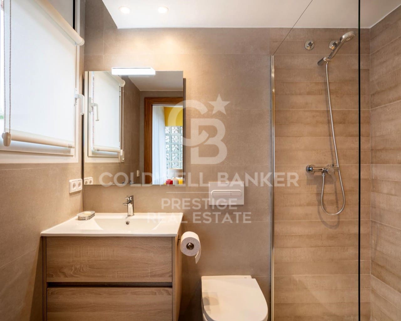 7 bedroom Townhouse for sale in Sant Vicenc de Montalt with pool garage - € 899,000 (Ref: 9579054)