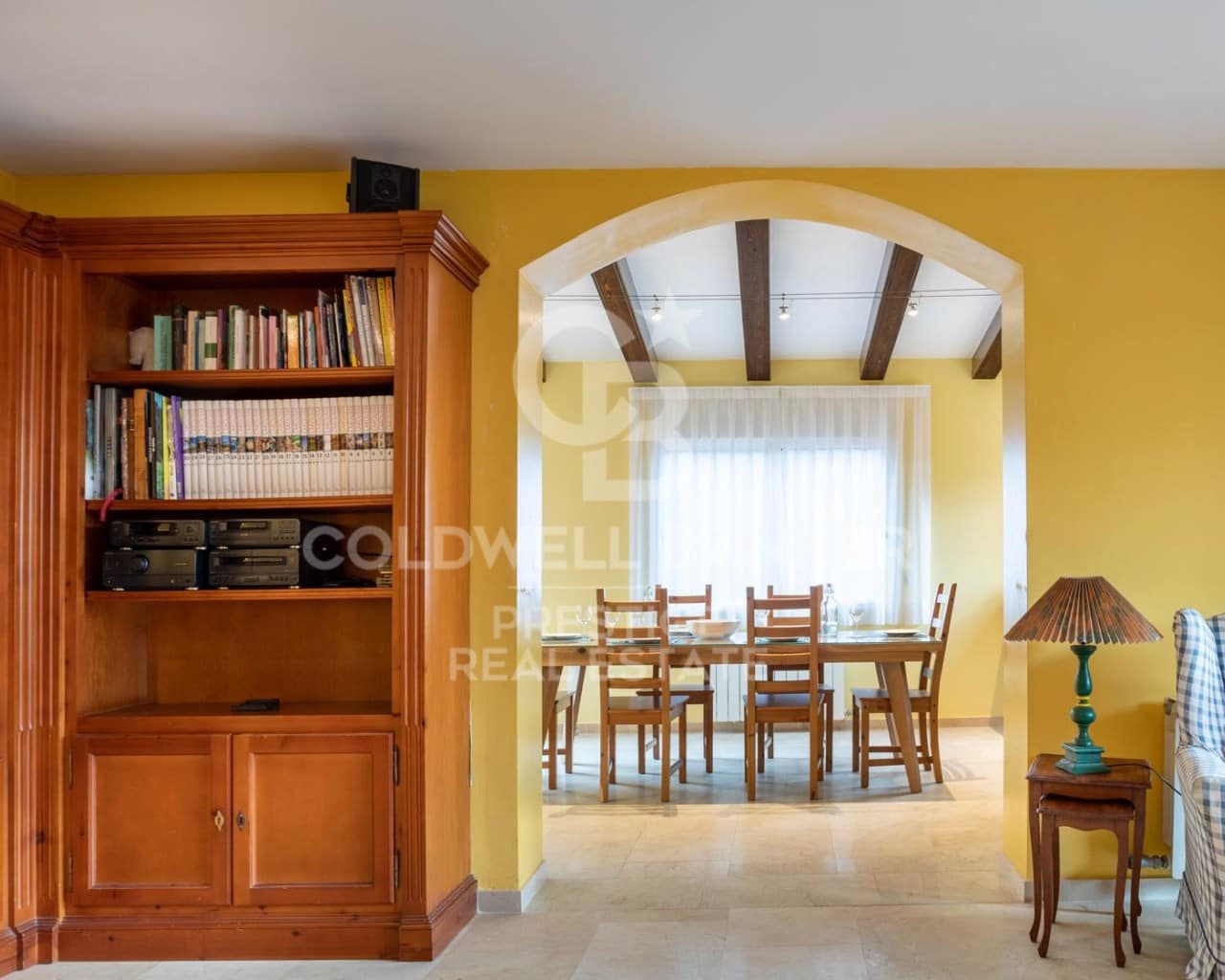 7 bedroom Townhouse for sale in Sant Vicenc de Montalt with pool garage - € 899,000 (Ref: 9579054)