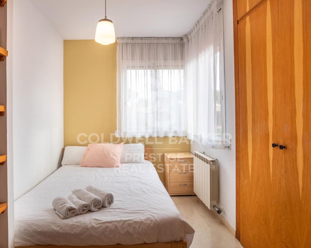 7 bedroom Townhouse for sale in Sant Vicenc de Montalt with pool garage - € 899,000 (Ref: 9579054)