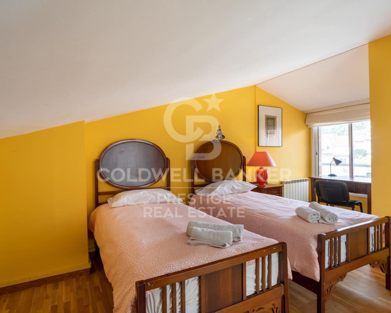 7 bedroom Townhouse for sale in Sant Vicenc de Montalt with pool garage - € 899,000 (Ref: 9579054)