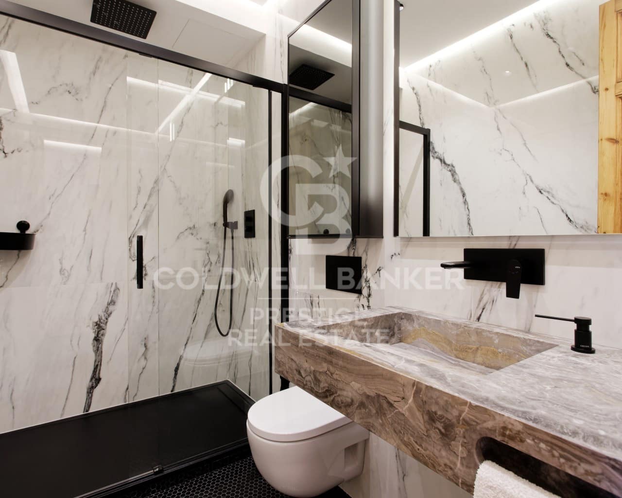 4 quarto Apartamento para venda em Barcelona cidade - 945 000 € (Ref: 9579055)