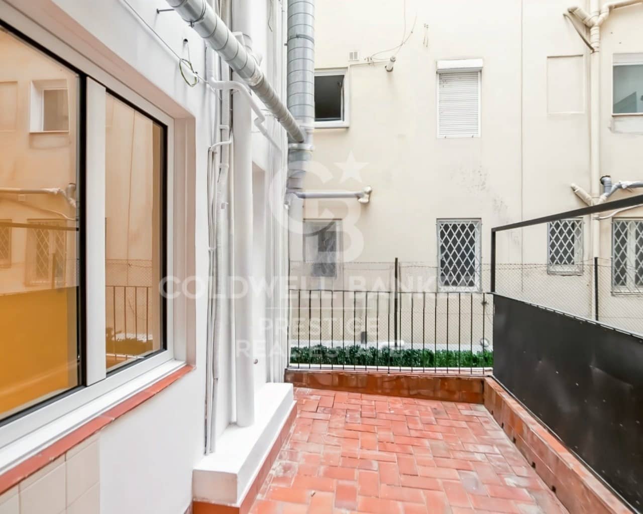 4 bedroom Flat for sale in Barcelona city - € 1,650,000 (Ref: 9579057)