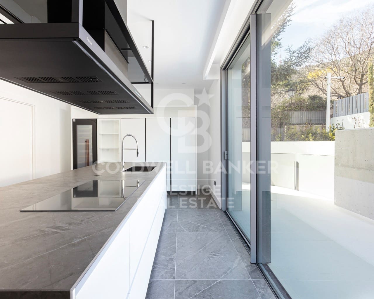 8 makuuhuone Huvila myytävänä paikassa Barcelona kaupunki mukana 
autotalli - 20 000 000 € (Ref: 9579062)