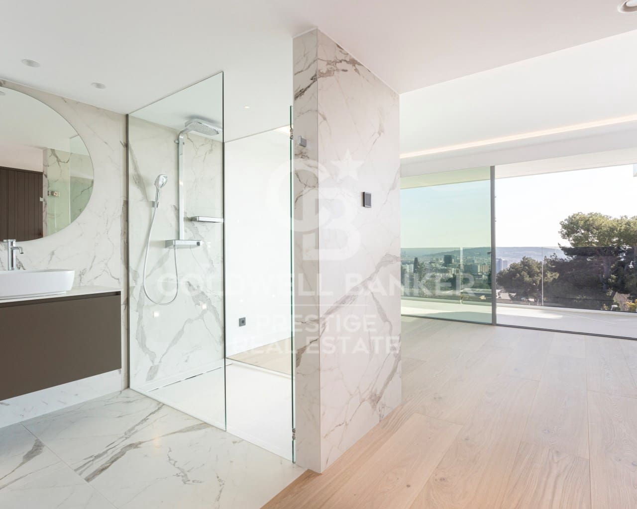 8 makuuhuone Huvila myytävänä paikassa Barcelona kaupunki mukana 
autotalli - 20 000 000 € (Ref: 9579062)