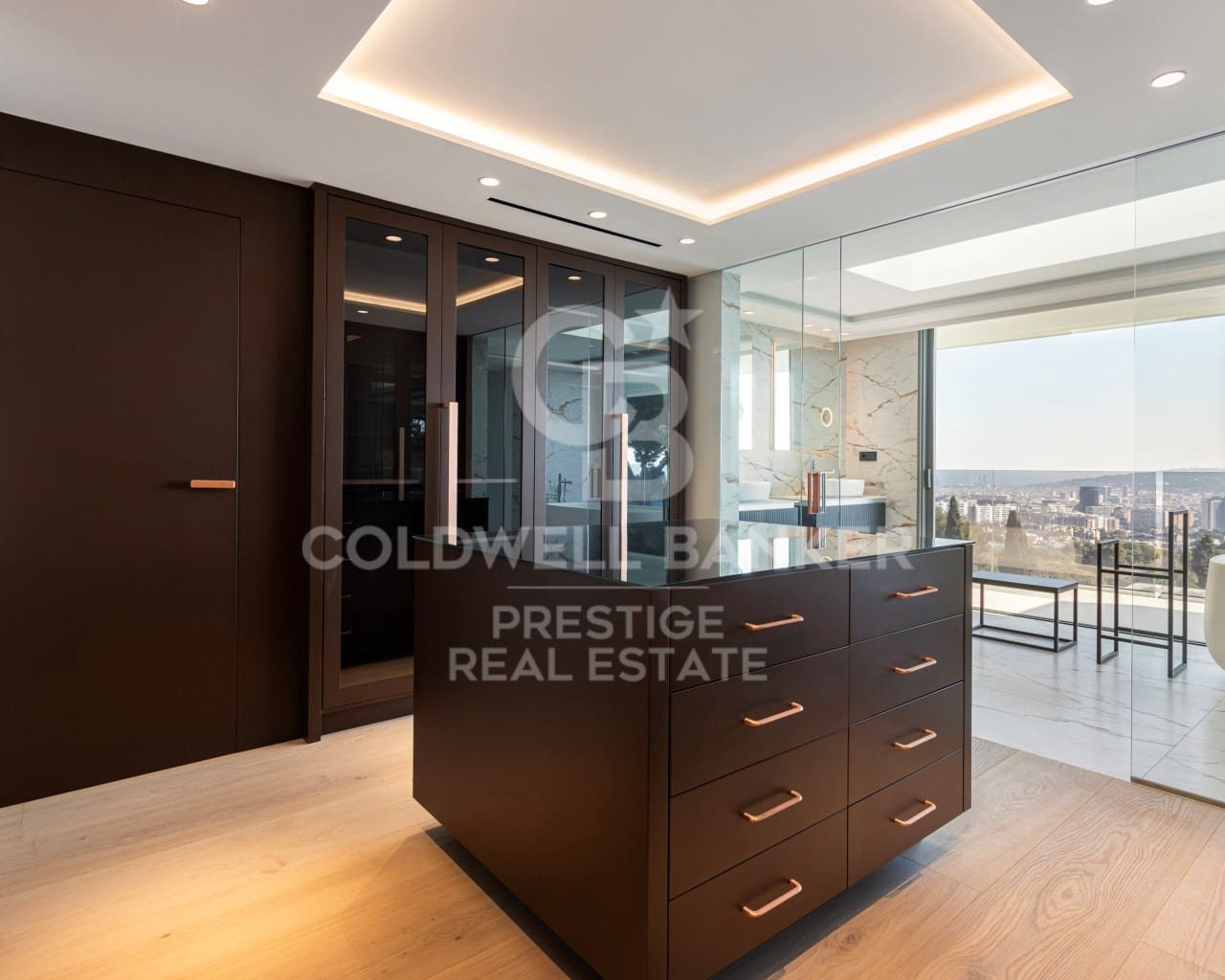 8 makuuhuone Huvila myytävänä paikassa Barcelona kaupunki mukana 
autotalli - 20 000 000 € (Ref: 9579062)