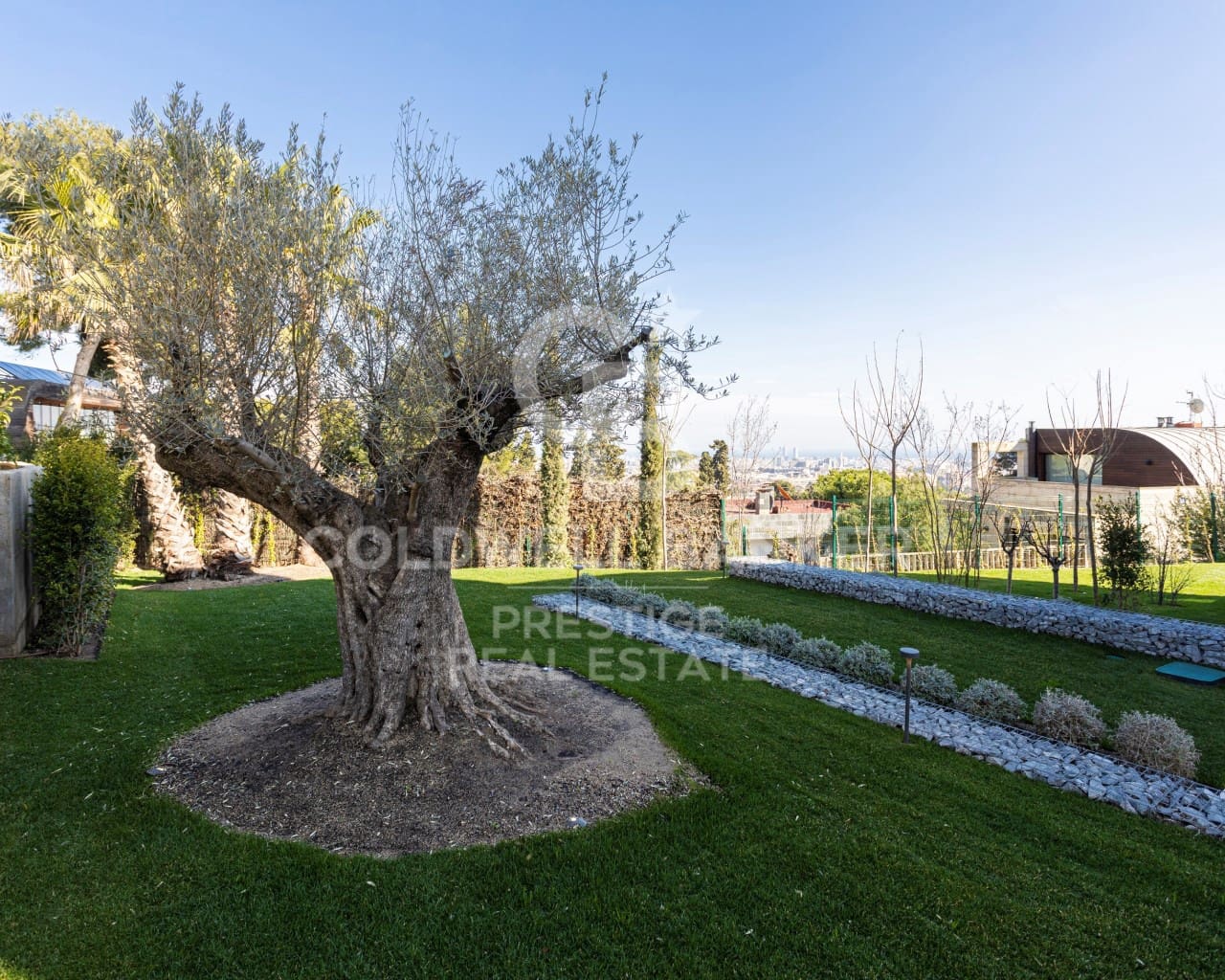 8 makuuhuone Huvila myytävänä paikassa Barcelona kaupunki mukana 
autotalli - 20 000 000 € (Ref: 9579062)