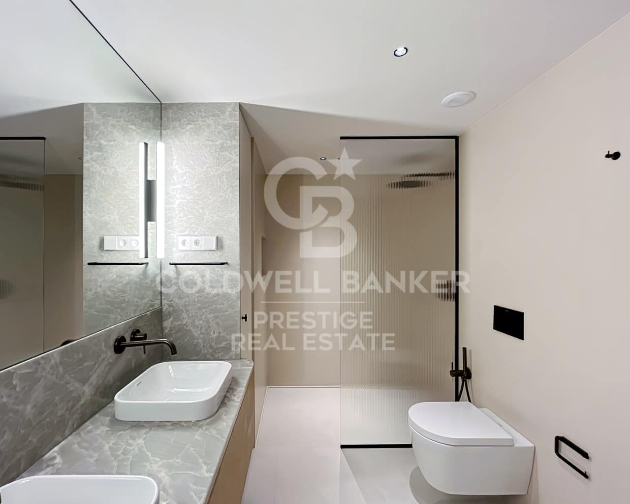 4 bedroom Flat for sale in Barcelona city with garage - € 1,726,000 (Ref: 9579066)