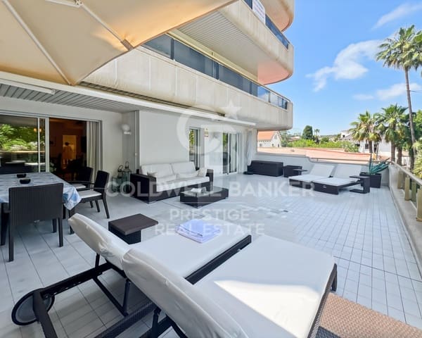 3 sypialnia Mieszkanie na sprzedaż w Sitges z garażem - 1 350 000 € (Ref: 9579070)