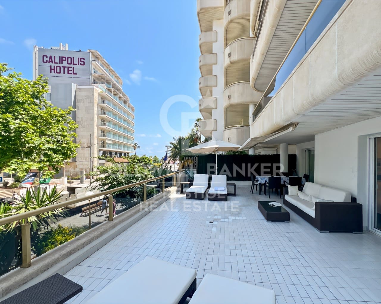 3 Zimmer Wohnung zu verkaufen in Sitges mit Garage - 1.350.000 € (Ref: 9579070)