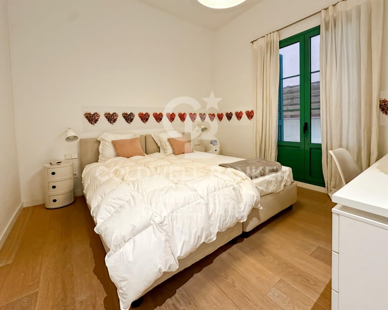 3 bedroom Flat for sale in Barcelona city - € 2,600,000 (Ref: 9579075)