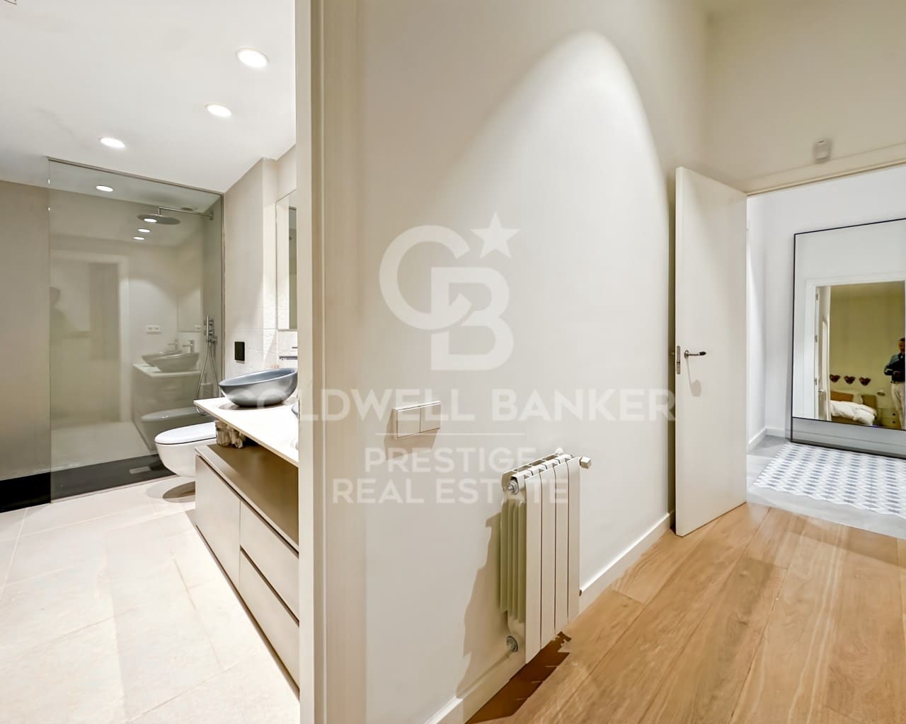 3 bedroom Flat for sale in Barcelona city - € 2,600,000 (Ref: 9579075)