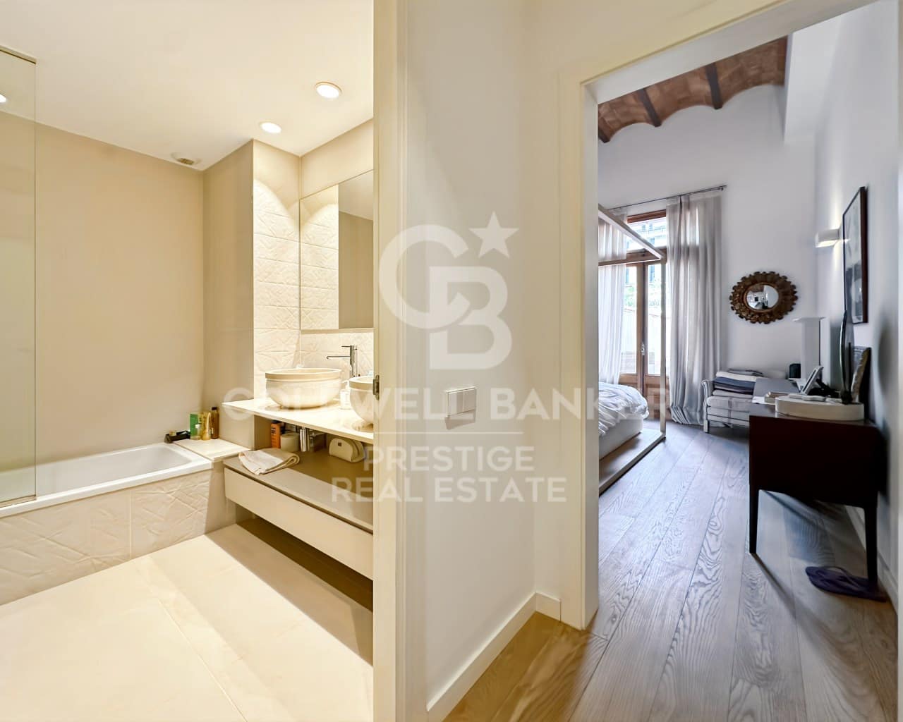 3 bedroom Flat for sale in Barcelona city - € 2,600,000 (Ref: 9579075)