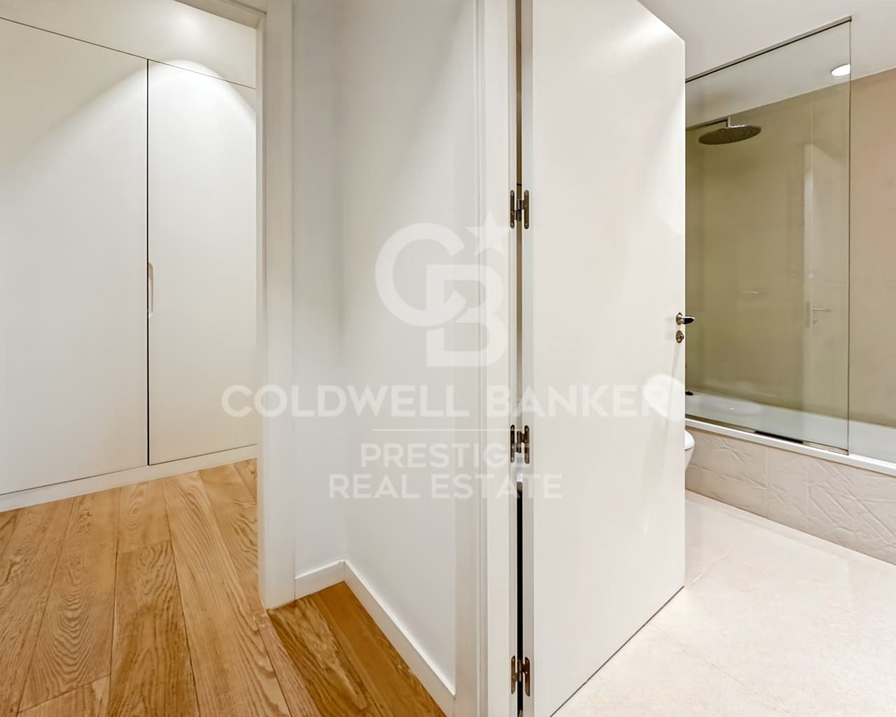 3 bedroom Flat for sale in Barcelona city - € 2,600,000 (Ref: 9579075)