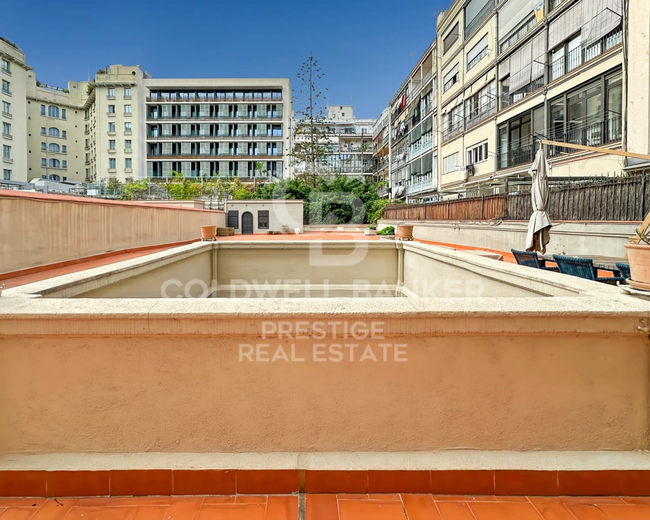 3 bedroom Flat for sale in Barcelona city - € 2,600,000 (Ref: 9579075)