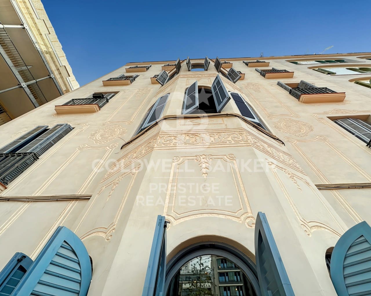 3 bedroom Flat for sale in Barcelona city - € 2,600,000 (Ref: 9579075)