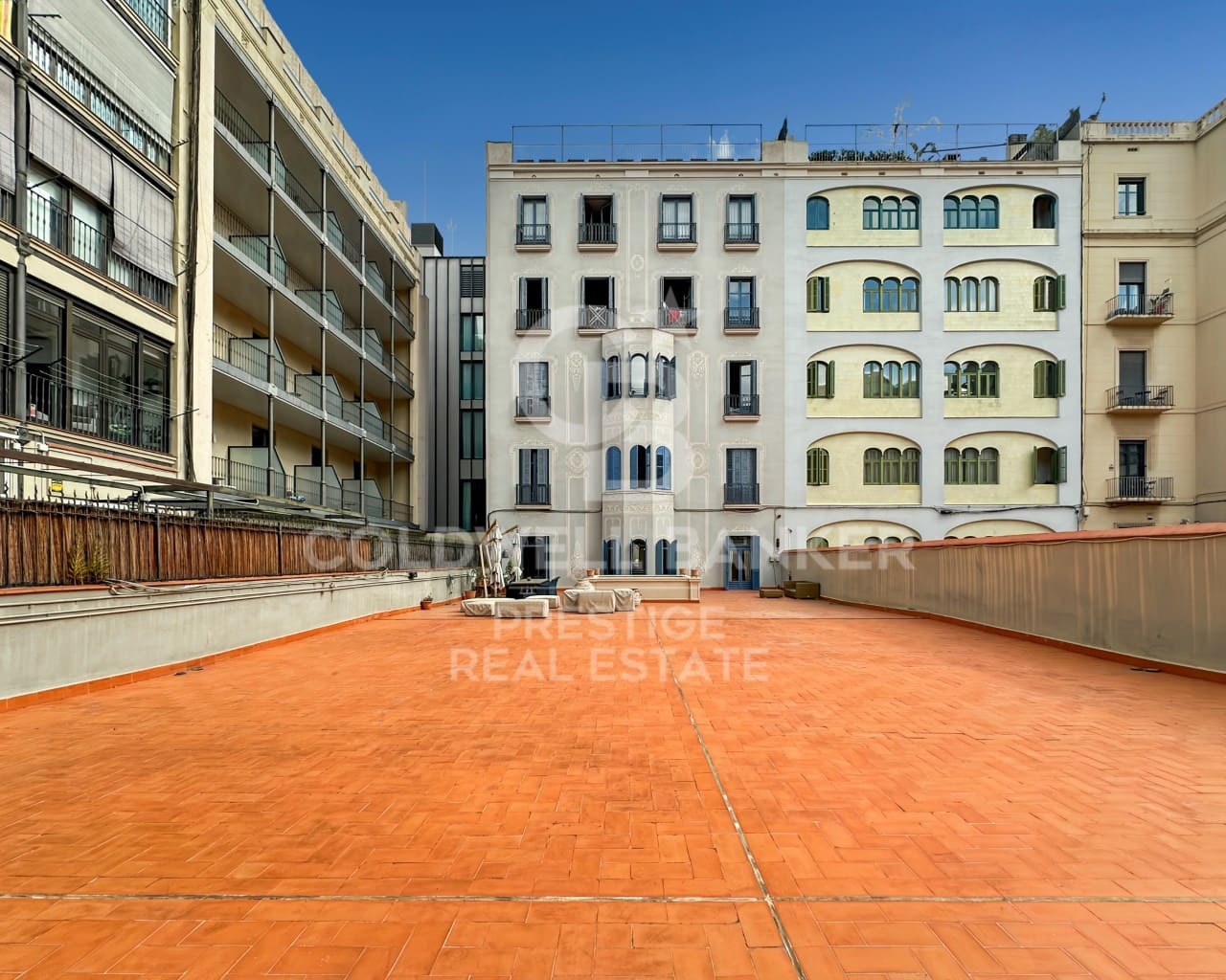 3 bedroom Flat for sale in Barcelona city - € 2,600,000 (Ref: 9579075)