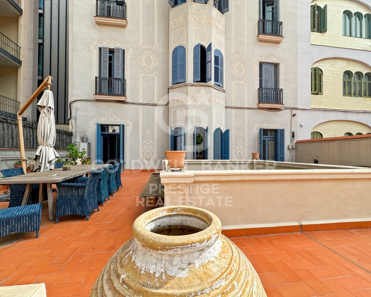3 bedroom Flat for sale in Barcelona city - € 2,600,000 (Ref: 9579075)